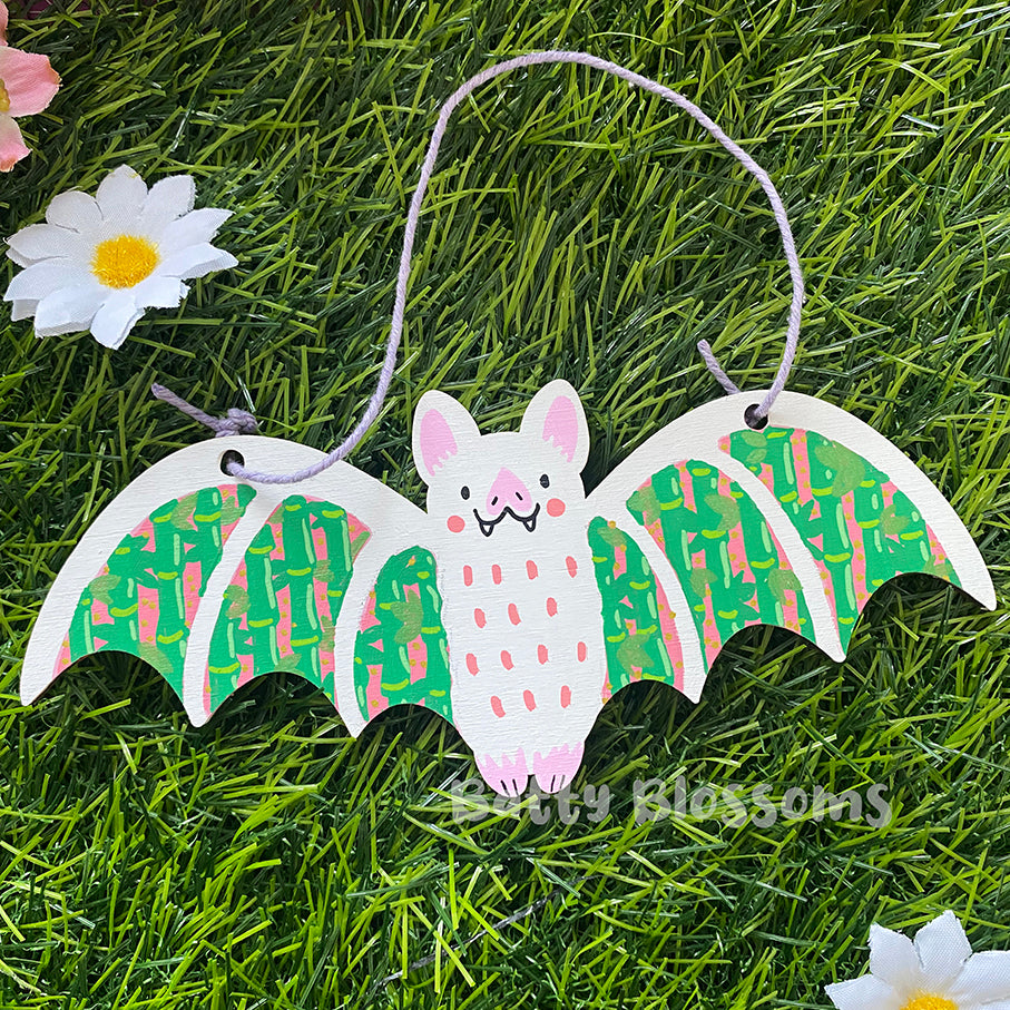 'Bamboo' hanging wooden bat
