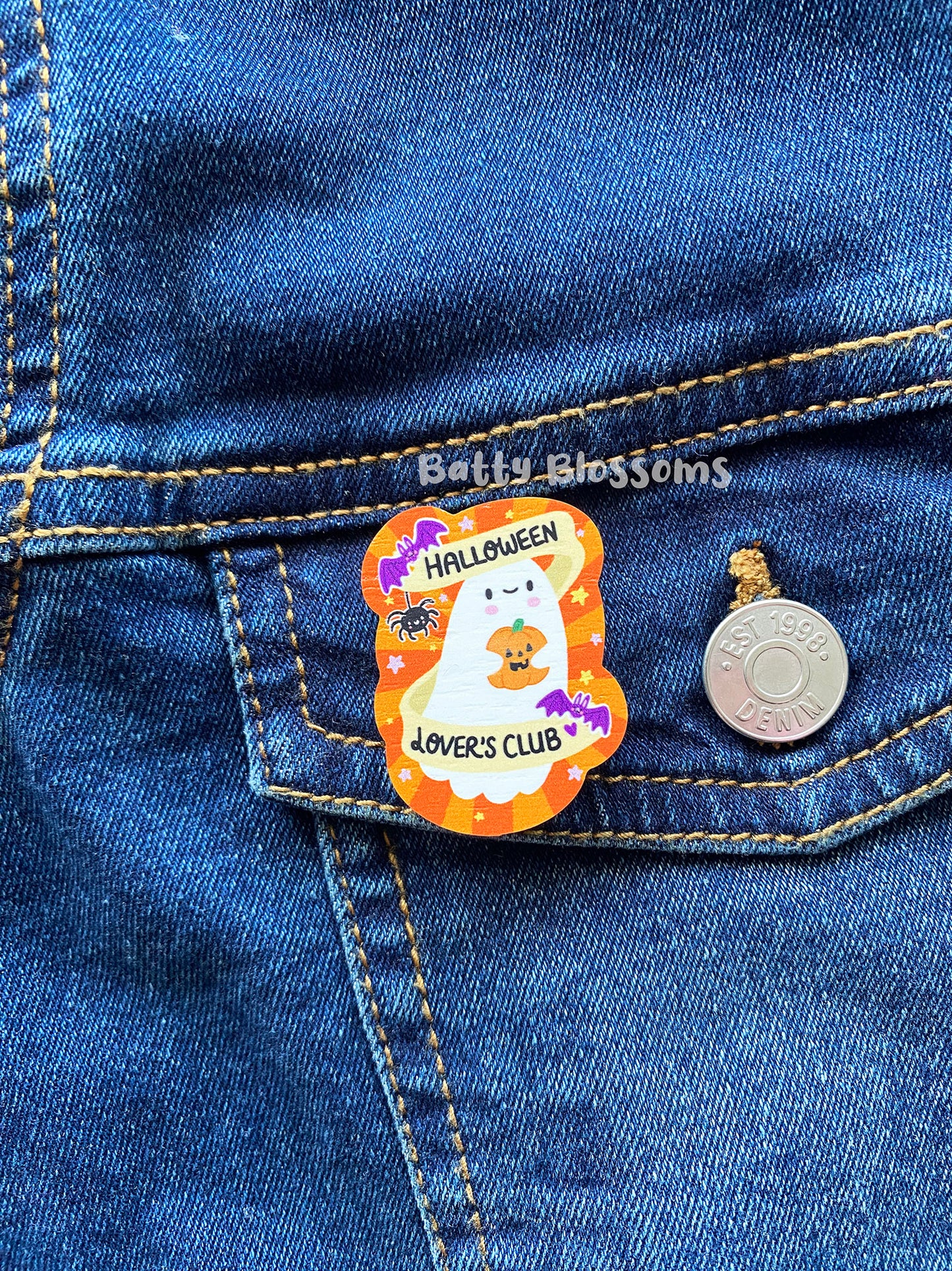 Halloween Lover's Club wooden pin