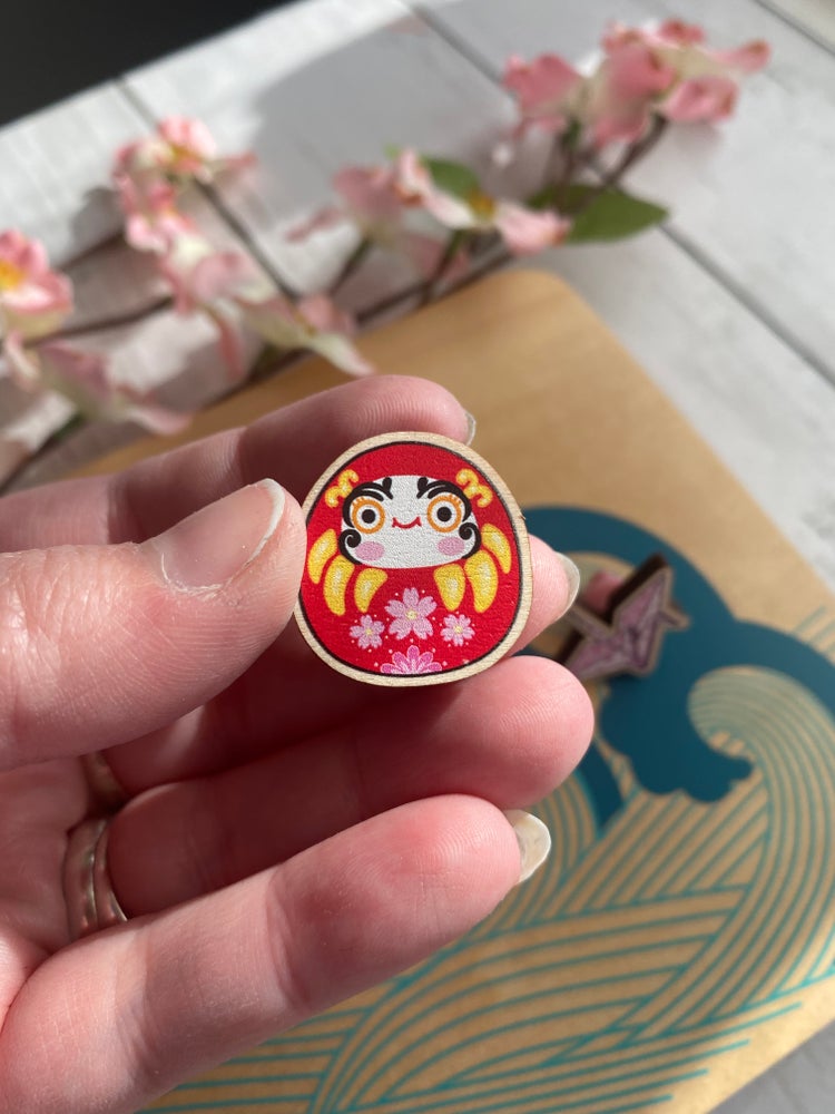 Daruma Doll wooden pin