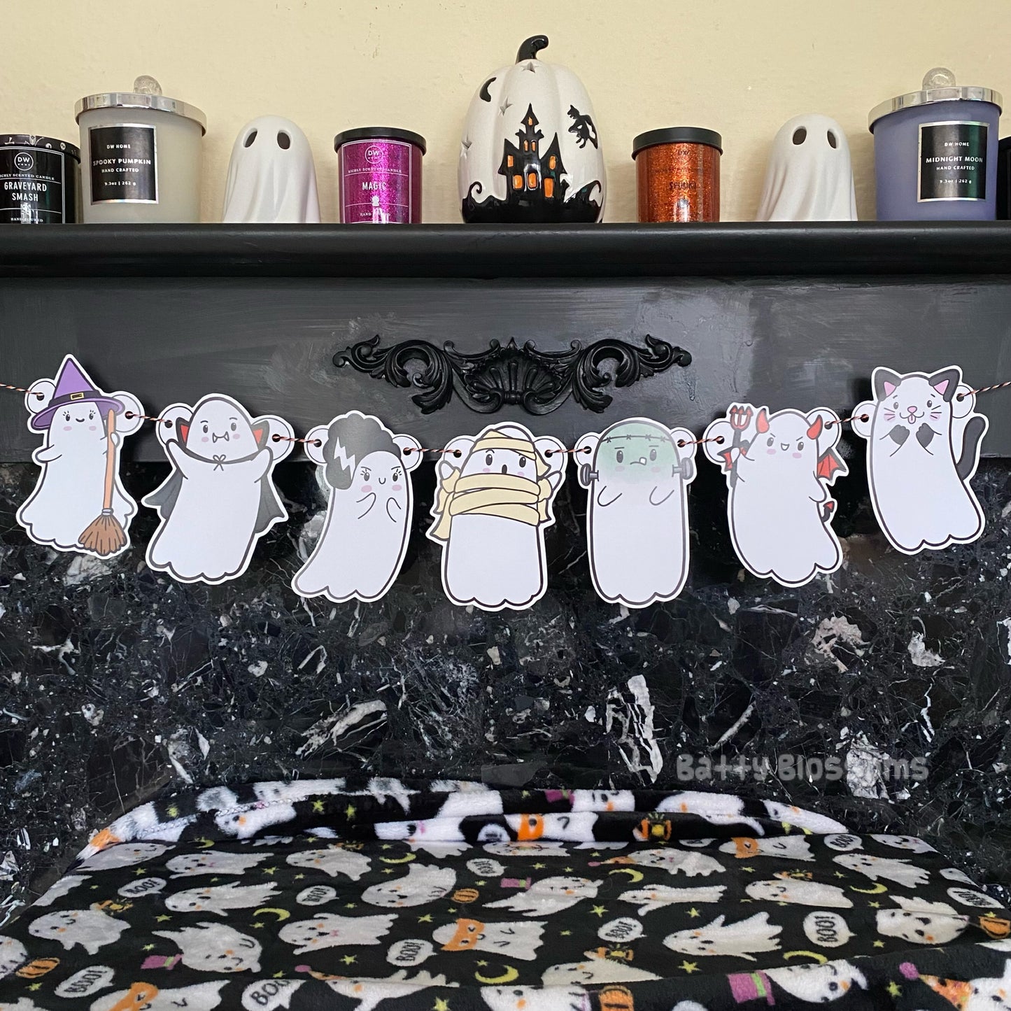 Ghosties Garland