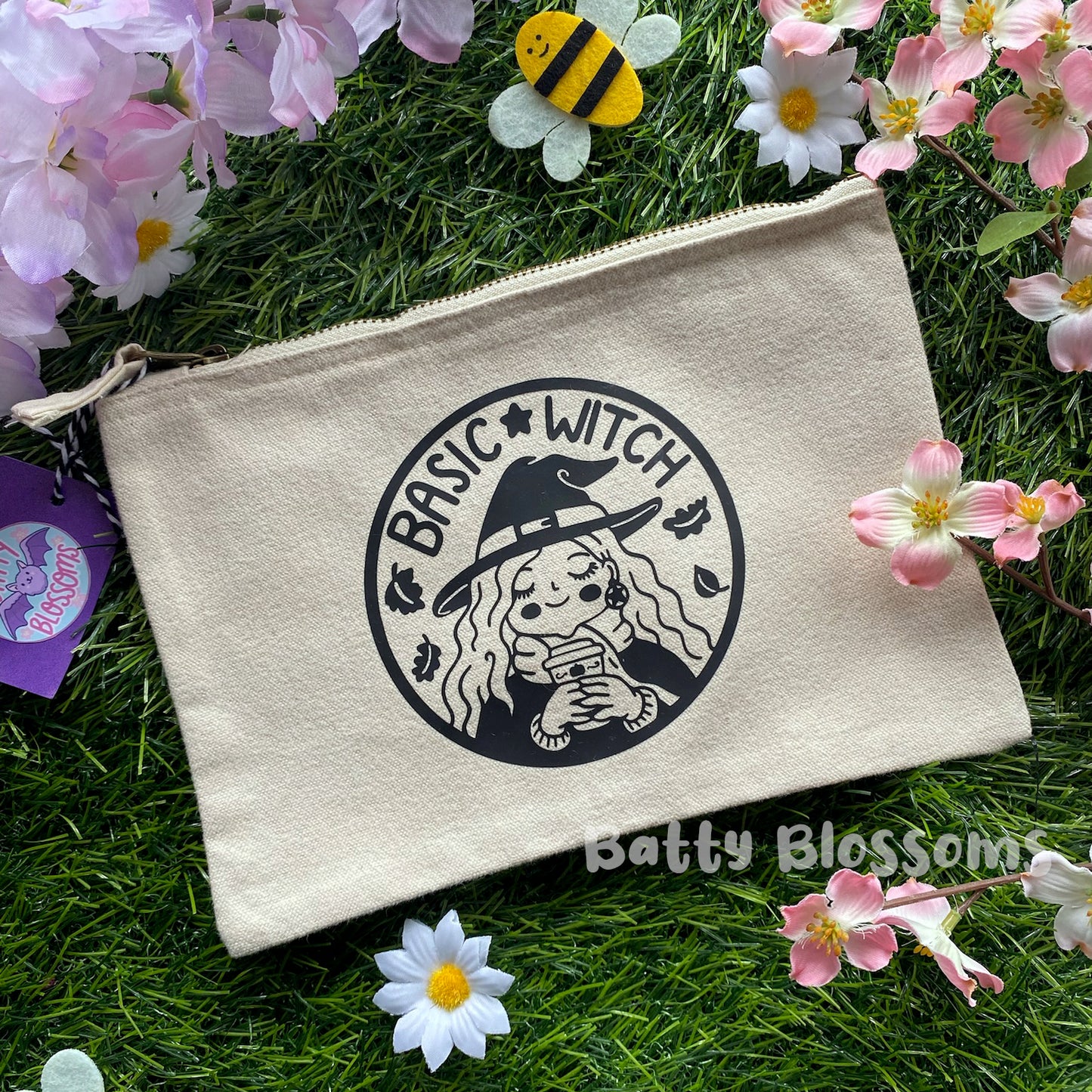 Basic Witch zip-up pouch
