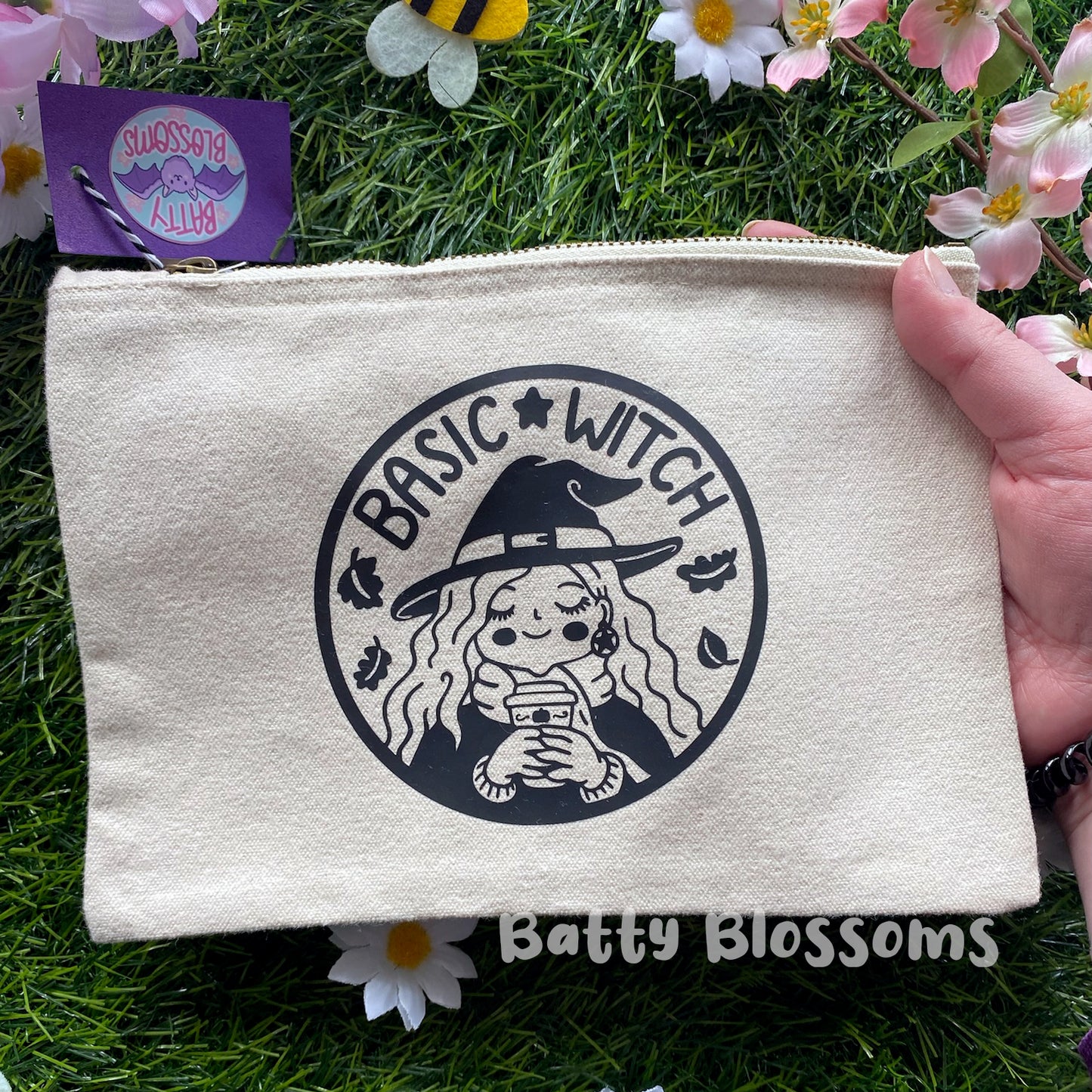 Basic Witch zip-up pouch